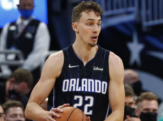 除此之外 除此之外